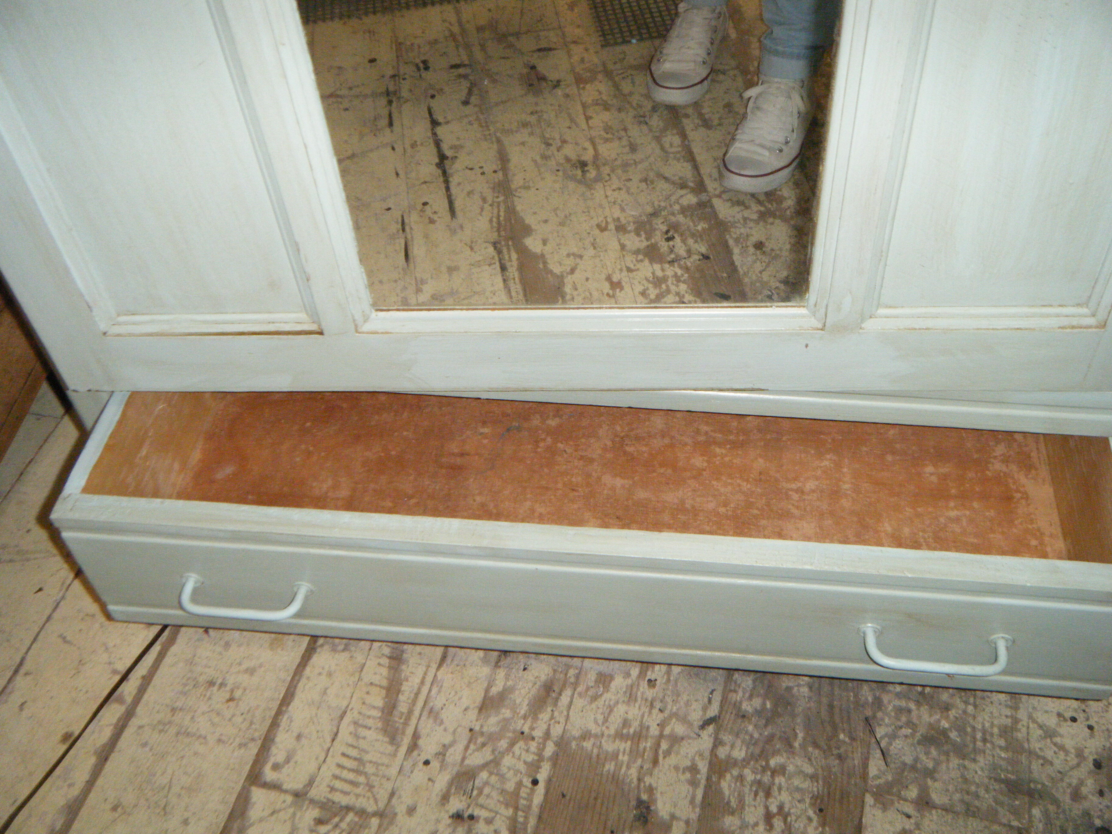 wardrobe Parisian green sdcruisingmom