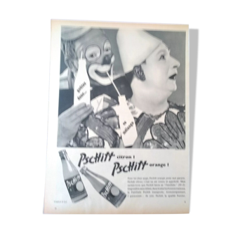 A Pschitt soda drink paper advertisement with 2 clowns from a period magazine