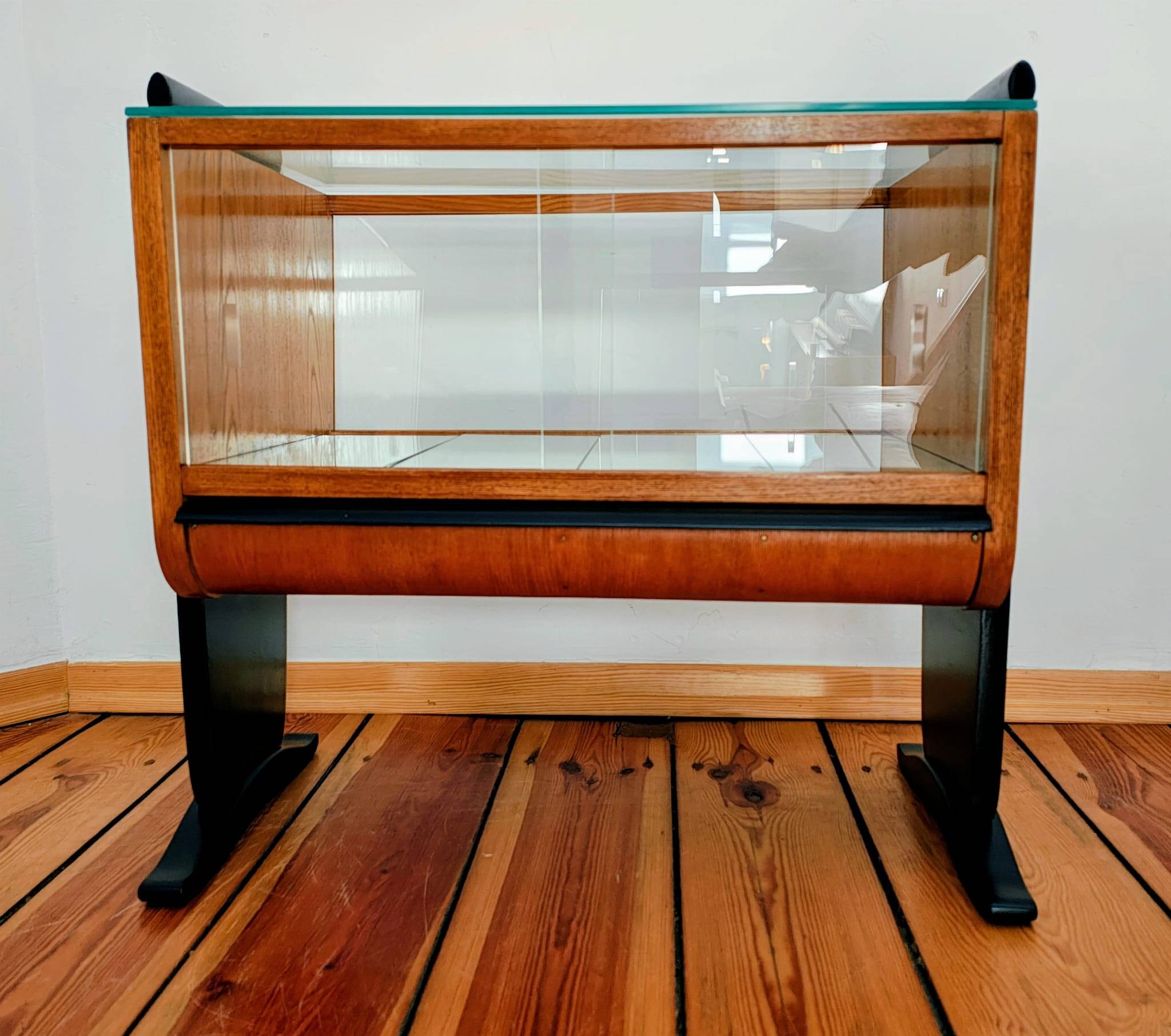 Czechoslovakian Trolley Bar by Jindřich Halabala for Up Závody, 1930s