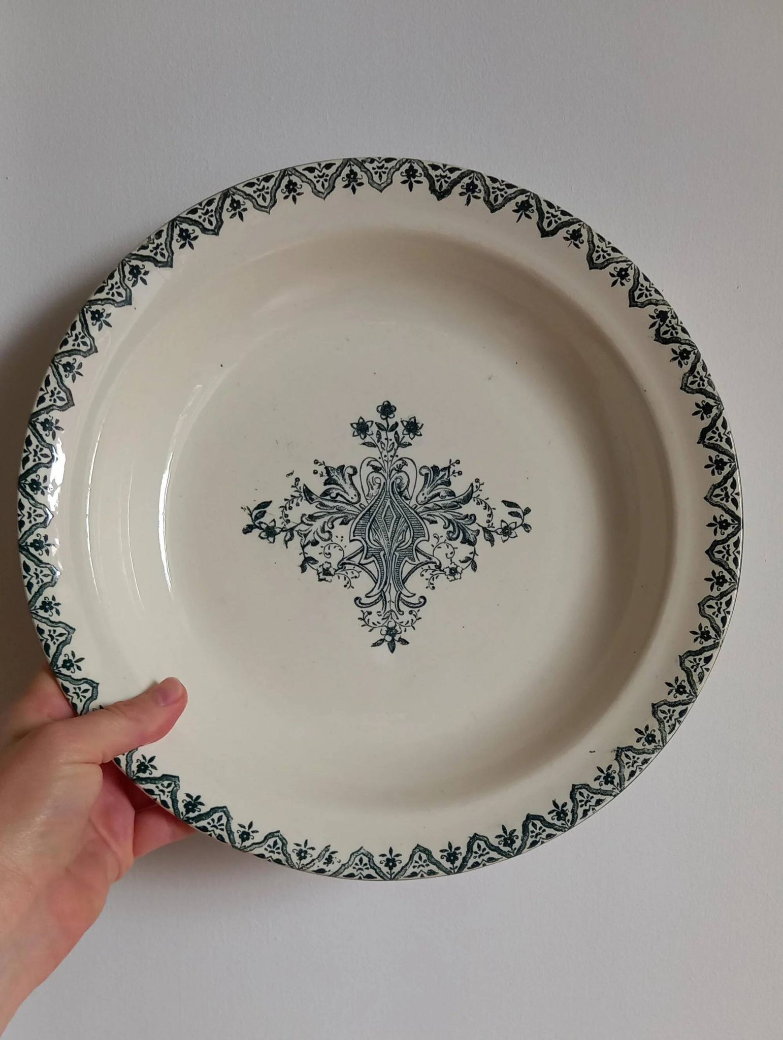 Earthenware service from Salins "Alhambra"