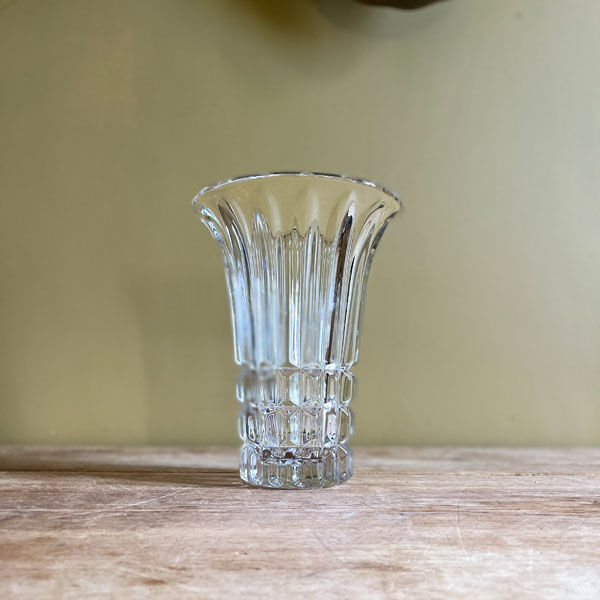 Tulip vase in cast crystal