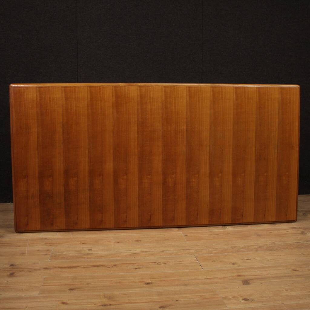 Table design italienne en bois du 20ème siècle