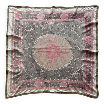 Vintage hand-embroidered tablecloth 132x143 cm