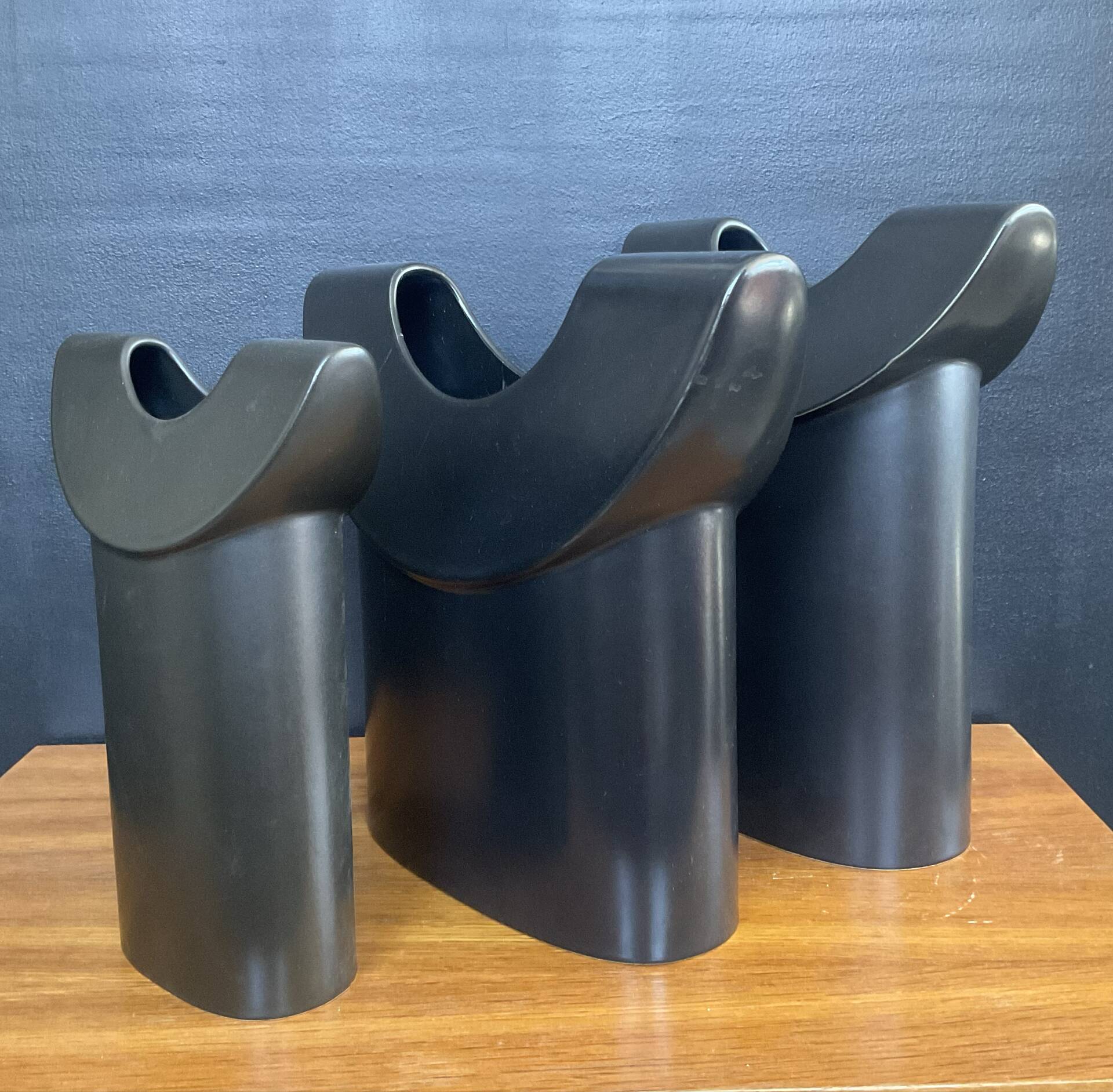 Trio de vases design par Paulus Van Leeuwen