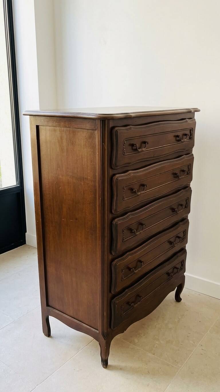 Authentic brown chest of drawers.