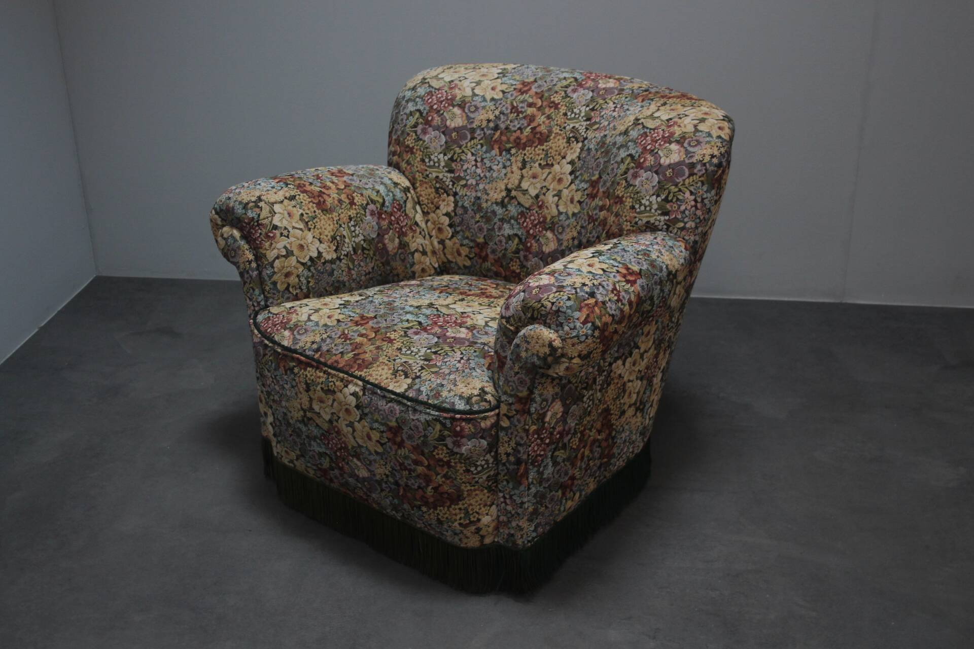 Designer club armchair, 1940s.