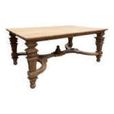 Table atypique fin XIXème