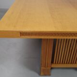 Husser 615 dining table by Frank Lloyd Wright produced by Cassina