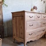 Commode style Louis XV