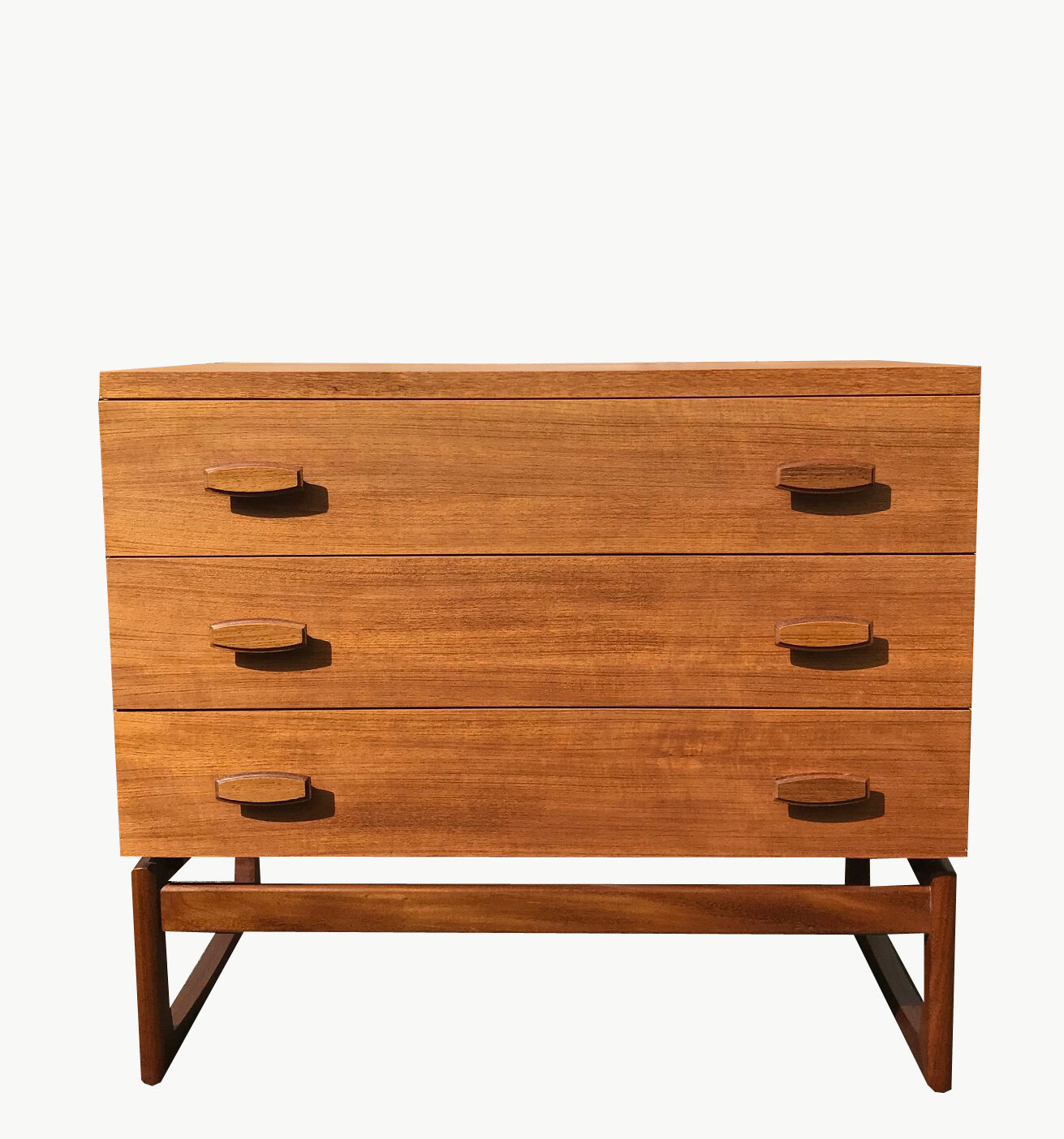 Commode en teck G Plan années 1960