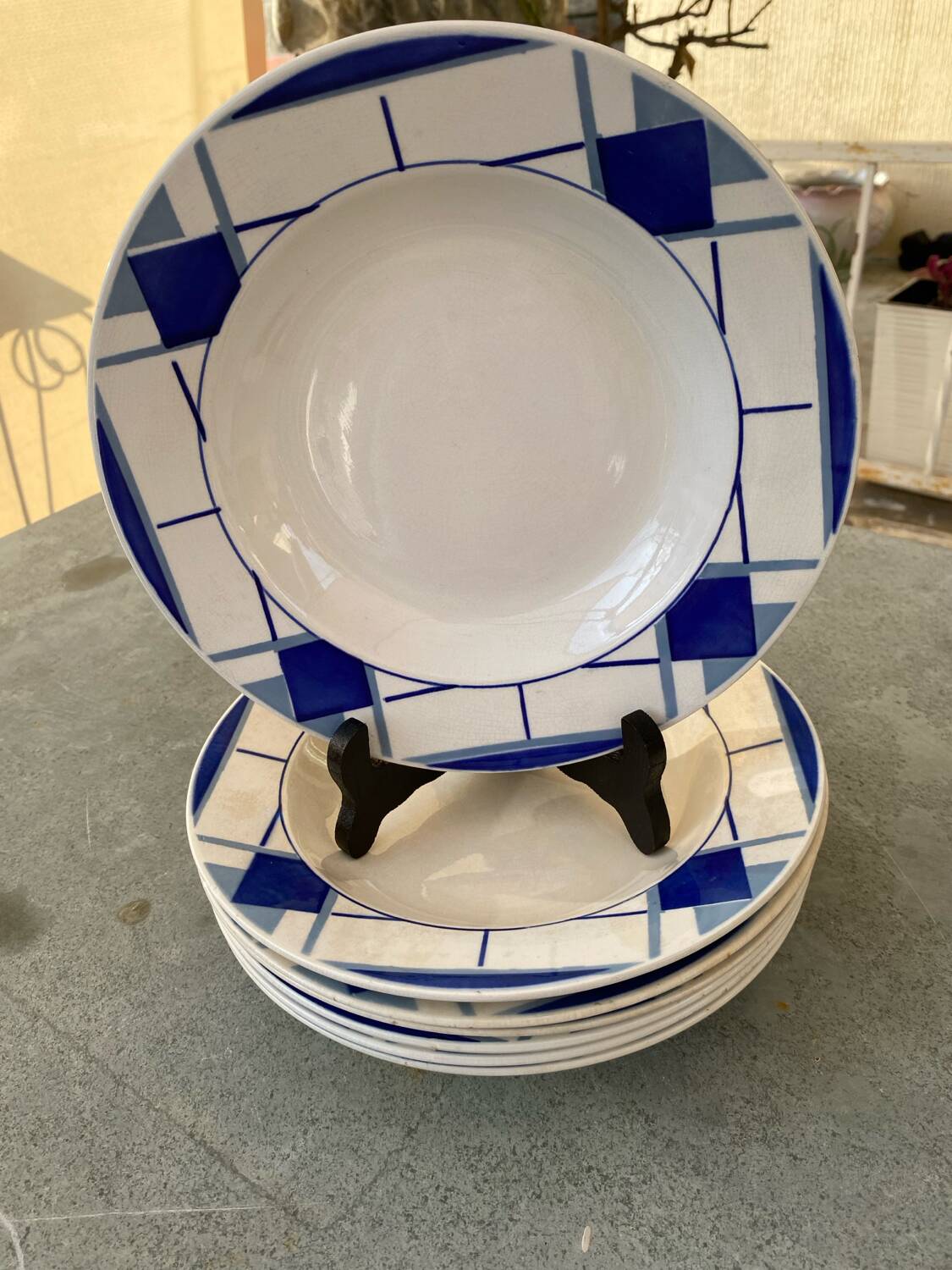 Many faience plates from Digoin Sarguemines, model Efel.