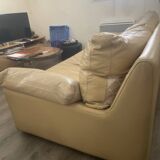 3-seater non-convertible sofa