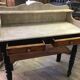 Table de toilette