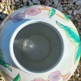 Round vase