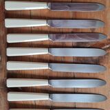Set of 12 Bakelite knives