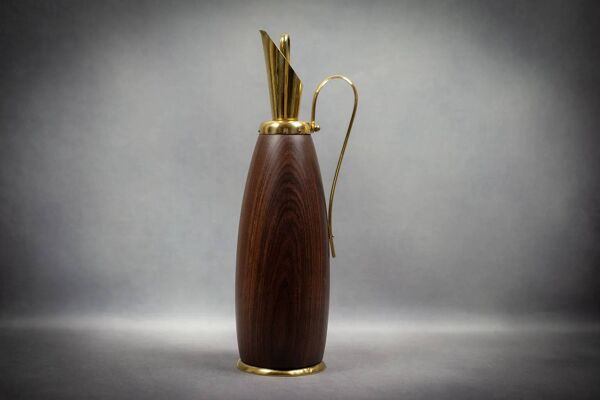Aldo Tura - Pichet vintage en bois et laiton – Italie, vers 1950