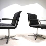 Set of 2 Wilkhahn Delta conference/dining chairs from the Delta Group
