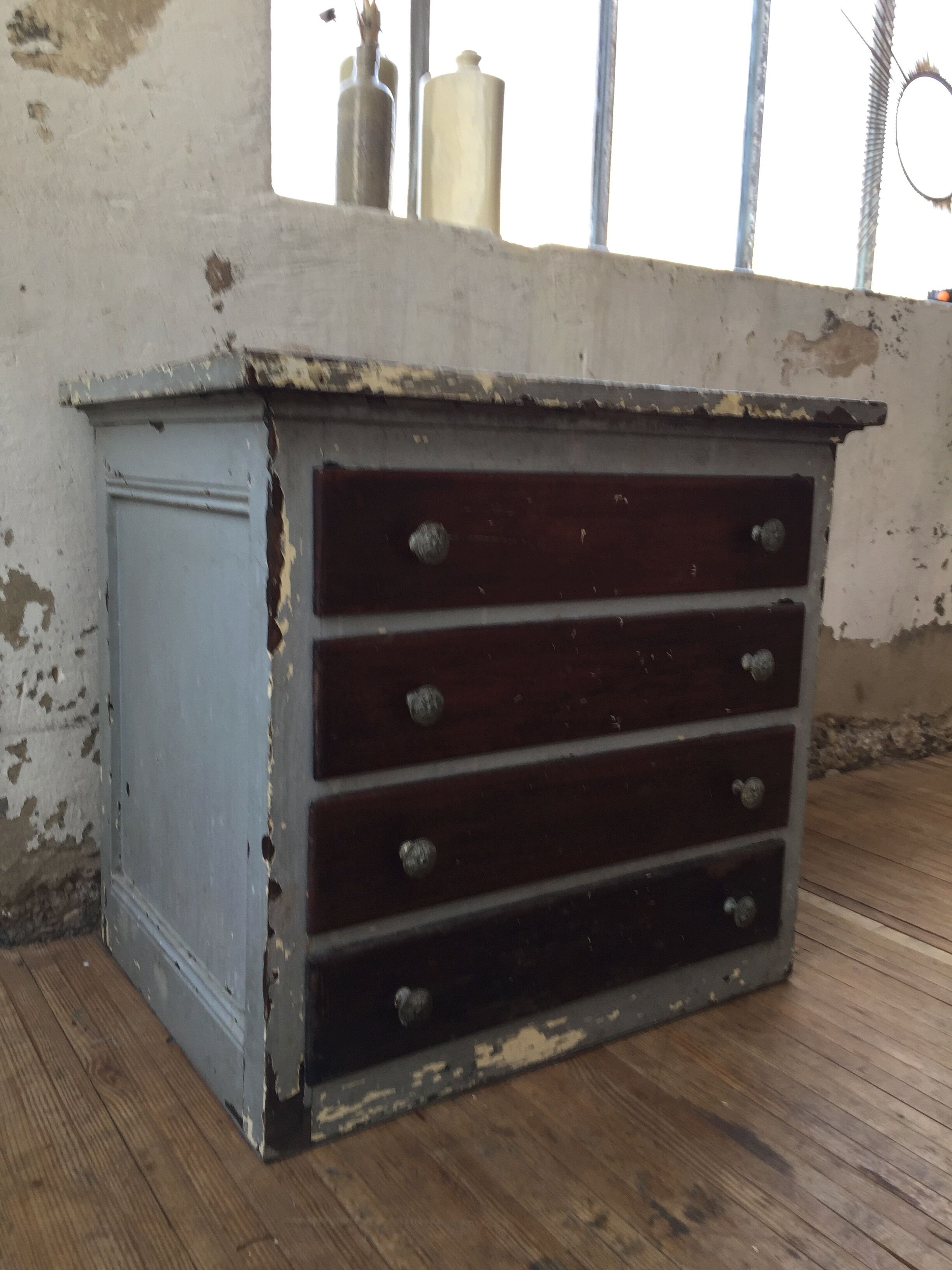 Furniture drawers loom