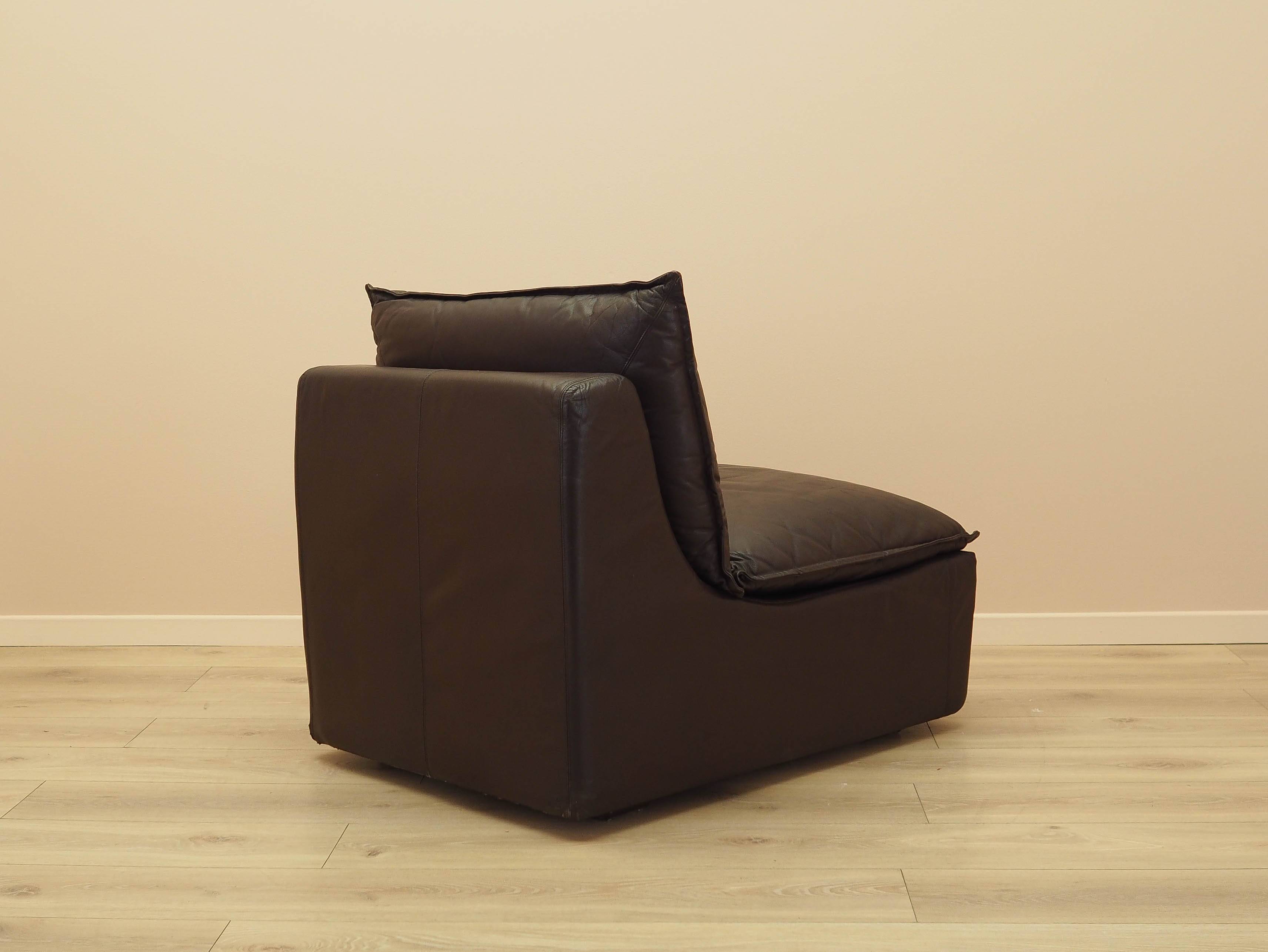 Brown leather armchair, Italian design, 1960s, production: Italy