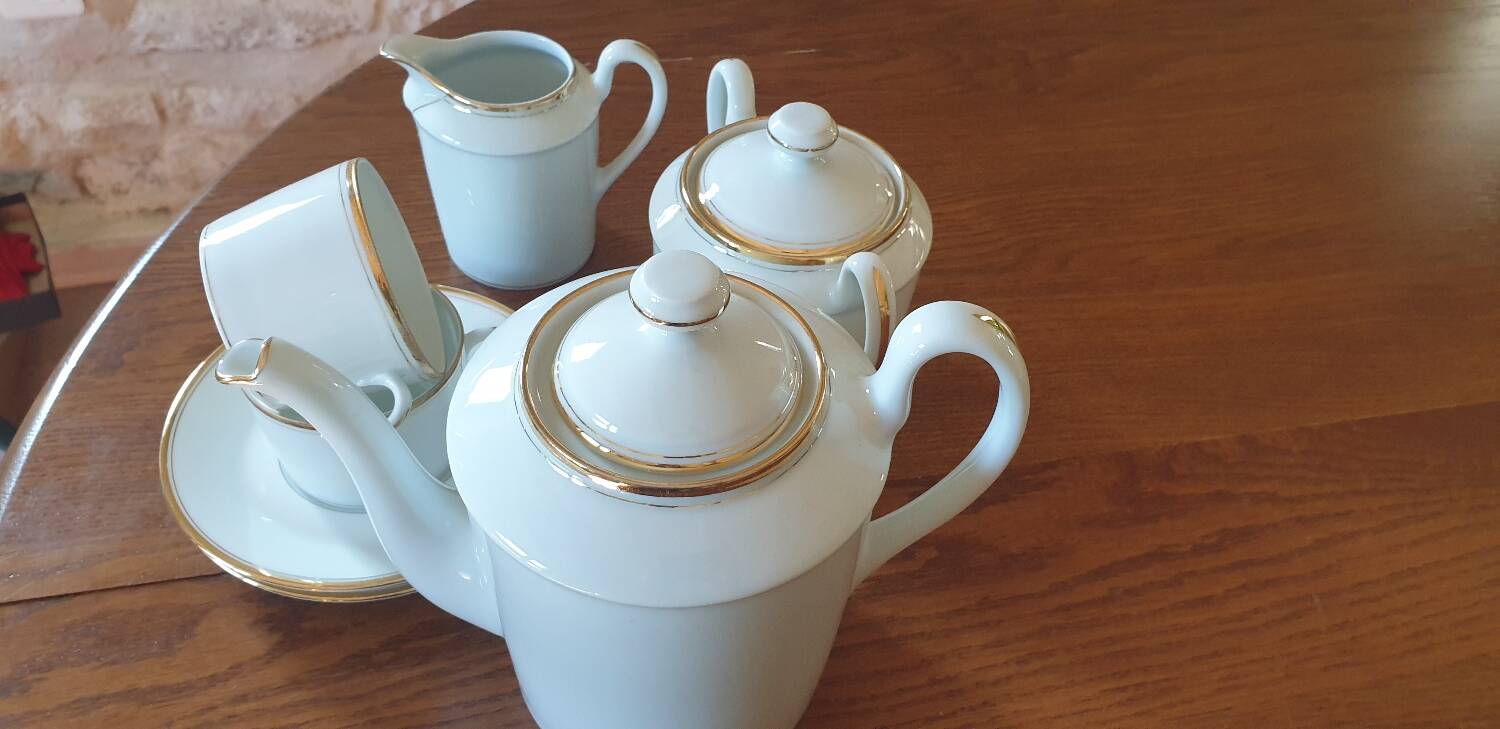 Porcelain coffee service