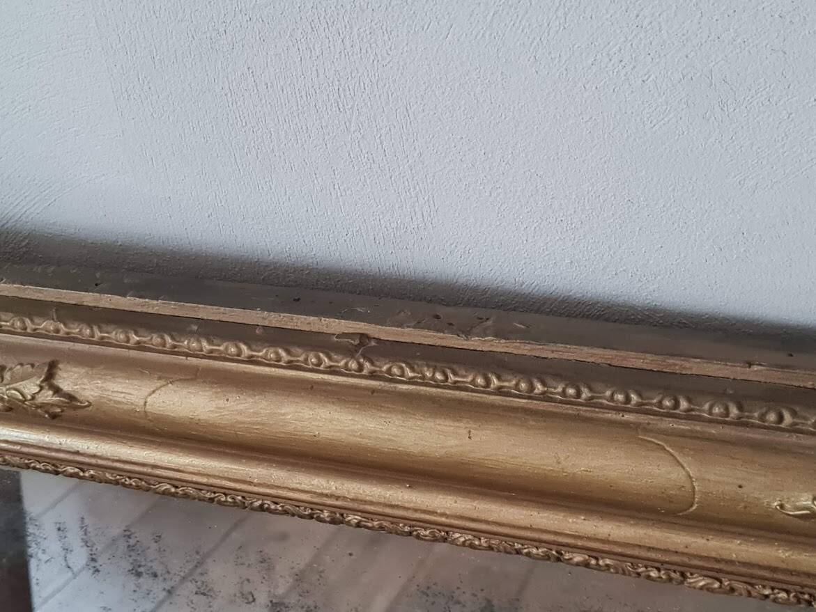 Antique rectangular mirror with mouldings 103 x 68