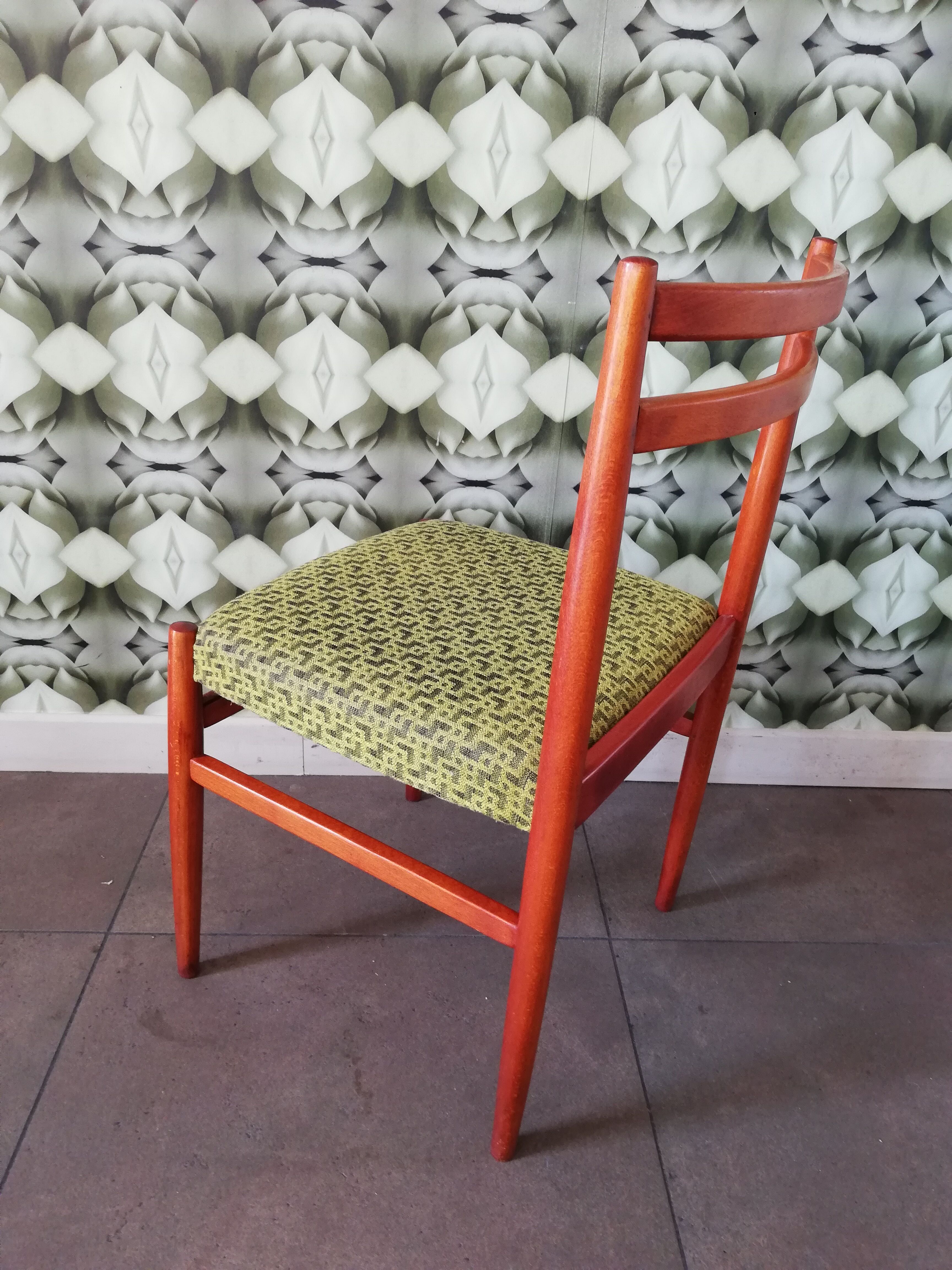 Set of 4 Czech Art Deco Chairs Ton, 1971, Up Zavody, Thonet