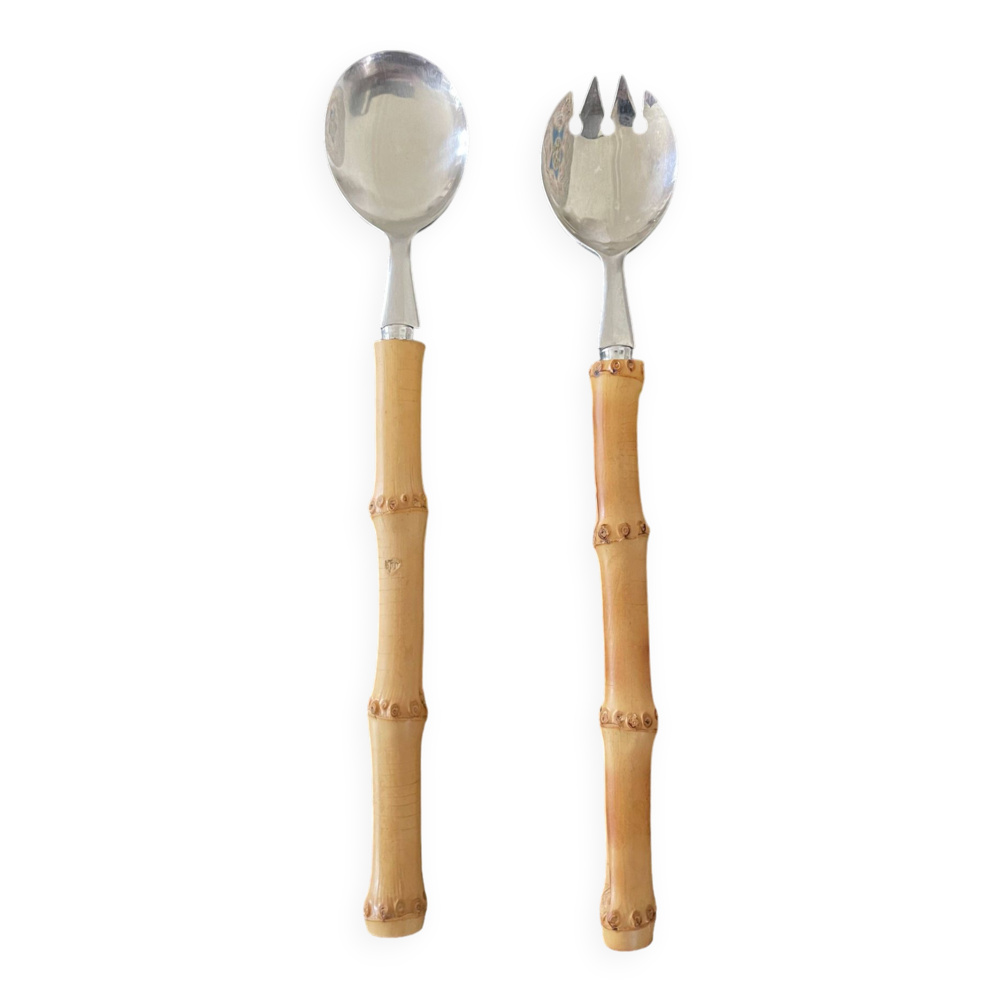 Salad servers with bamboo handles
