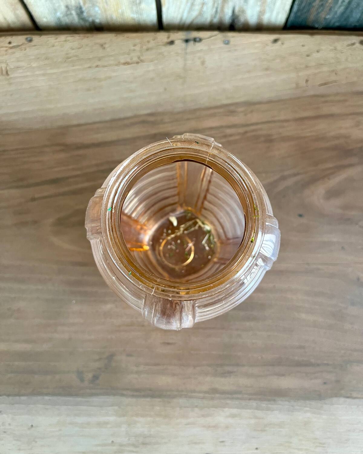 Art Deco vase in pink glass