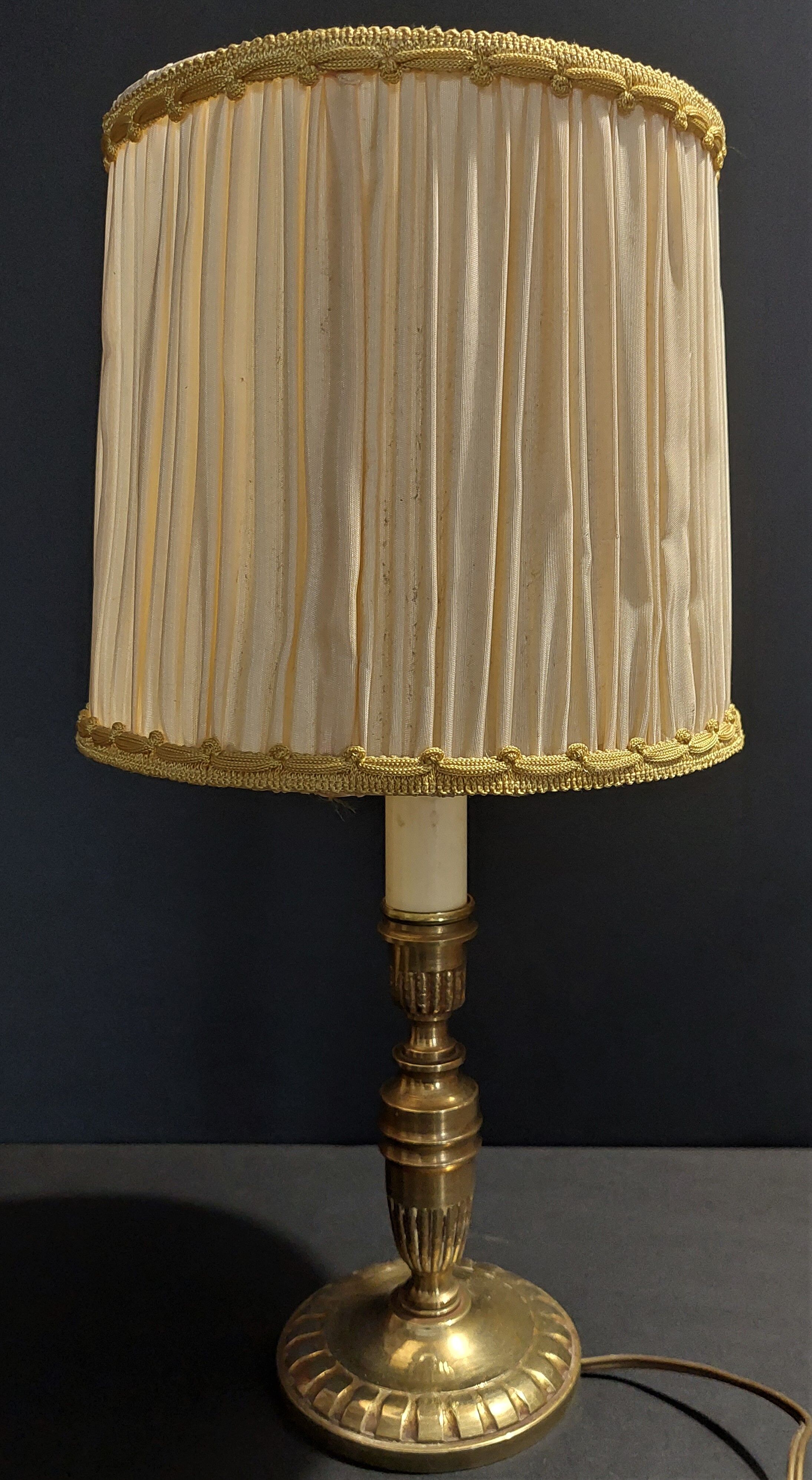 Vintage bedside table lamp brass lampshade pleated silk