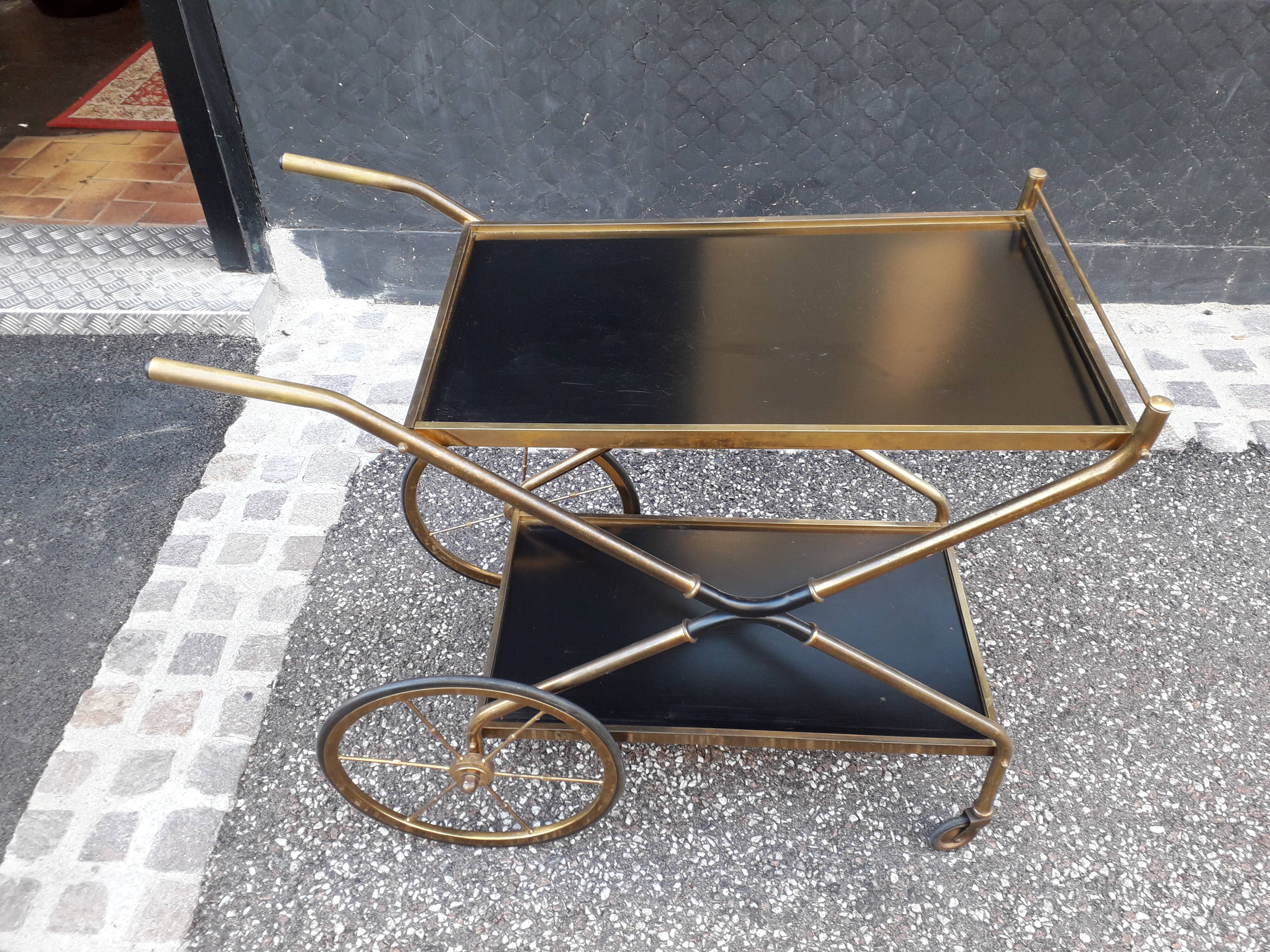 Vintage wheeled service