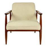Fauteuil GFM 300-202 en bouclé beige par J.Kedziorek, années 1970