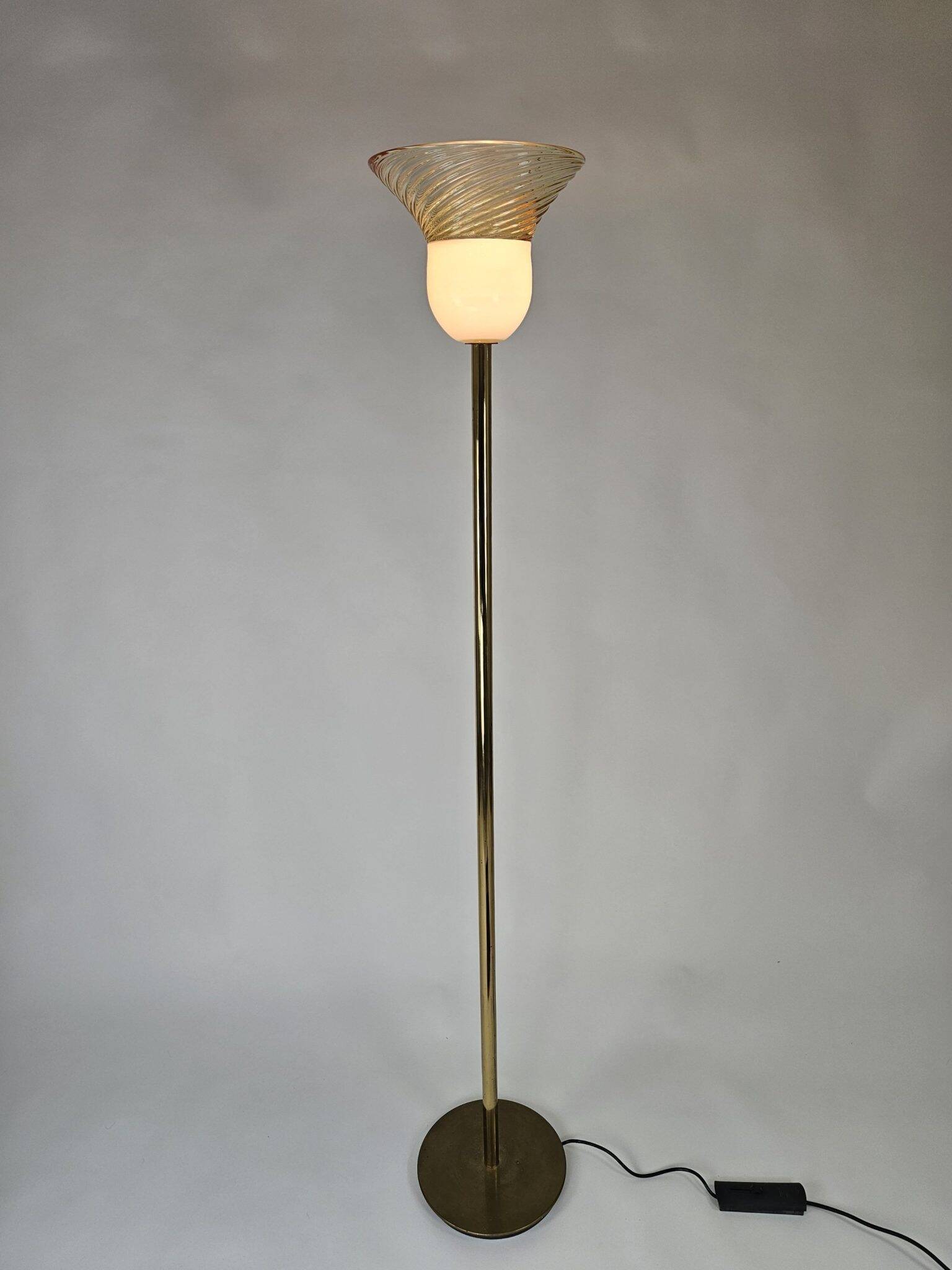 Lampadaire Murano Vetri, abat-jour et pied en laiton