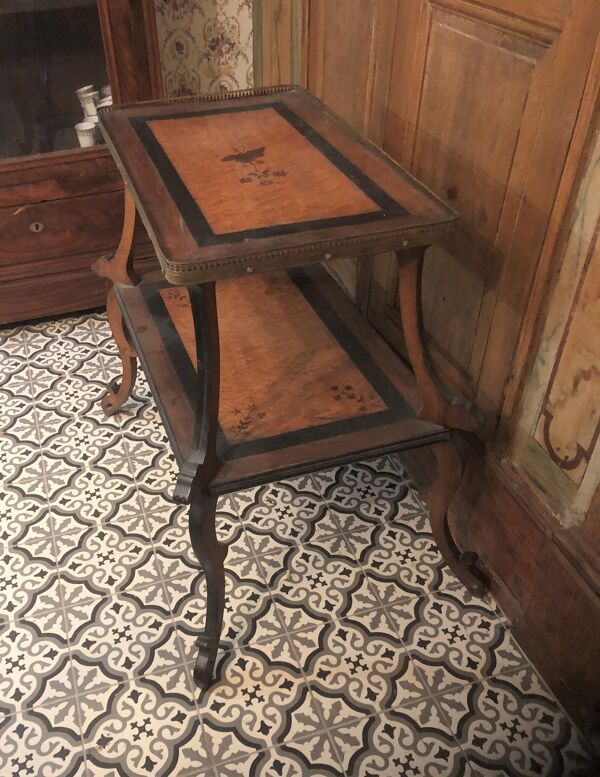 Table d'appoint marquetée 19 eme Table à thé à 2 niveaux Bois