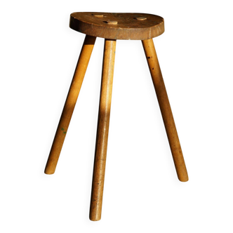 Tripod stool made of solid oak, by a Danish cabinetmaker, mid-century, around 1960.