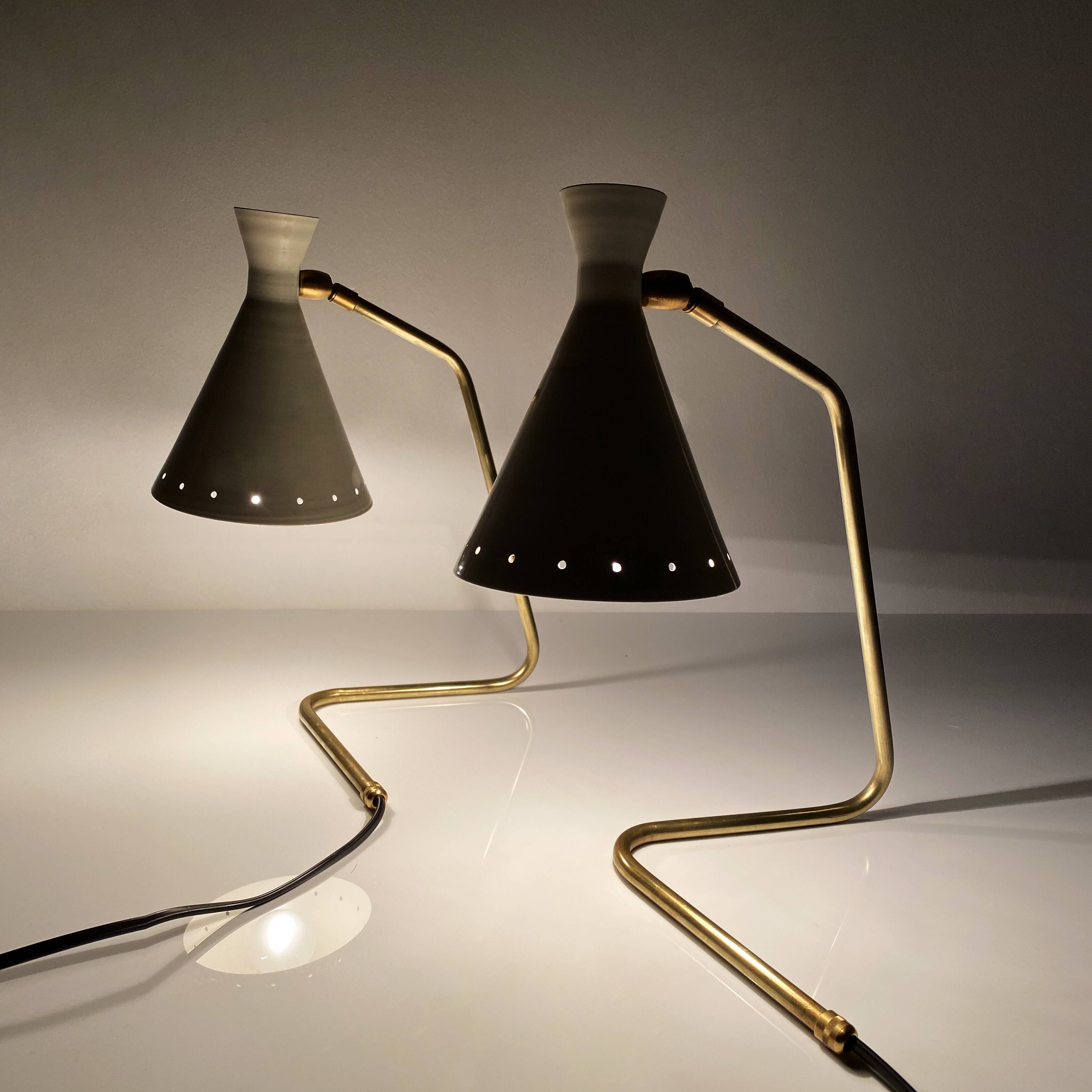 Pair of Italian "cocotte" lamps. 1950s design.