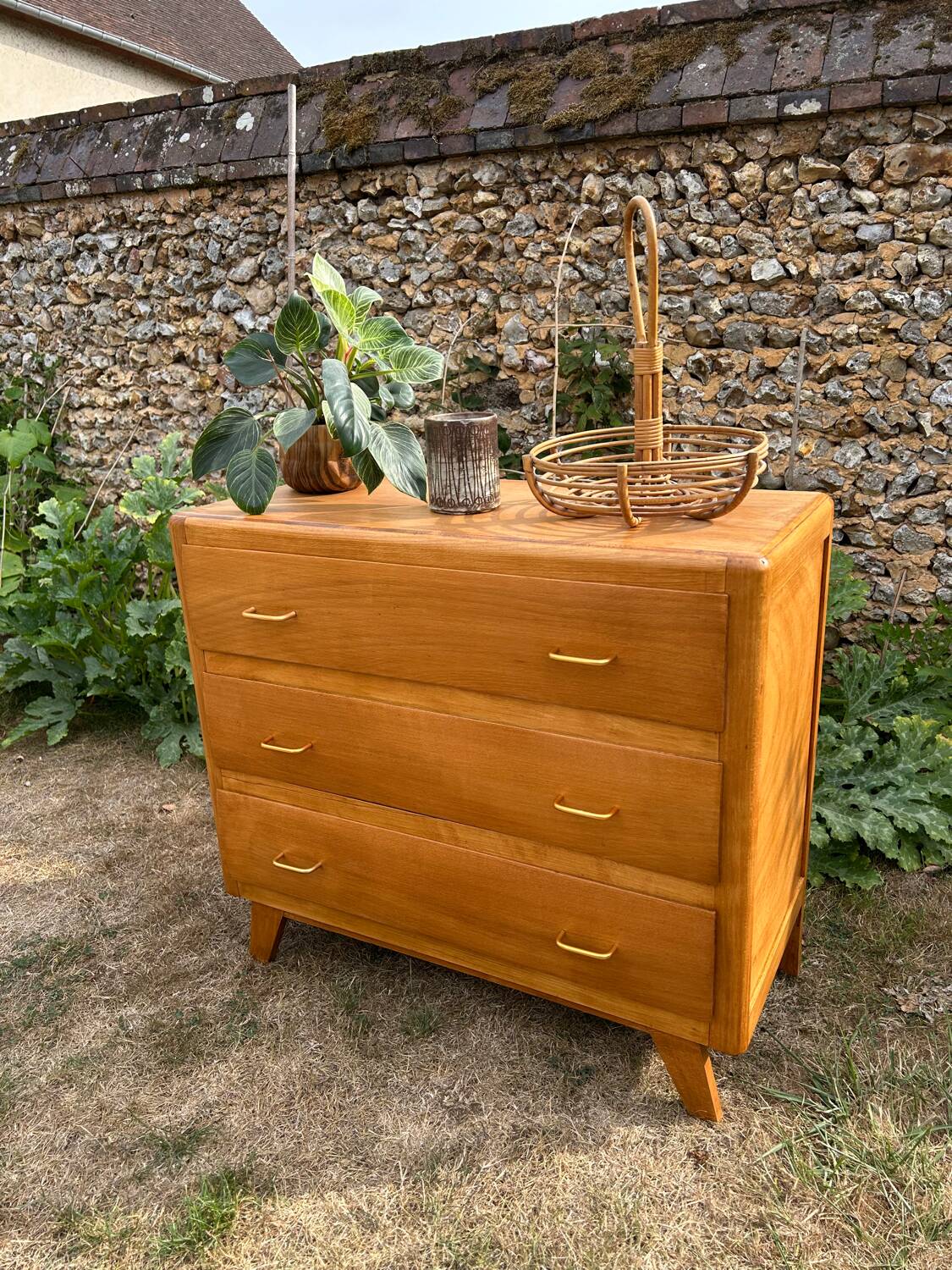 Vintage 1960s chest of drawers in blond beech