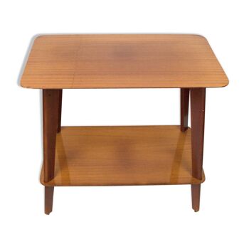 Lacquered wood serving table