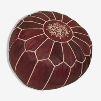 Moroccan pouf in burgundy leather