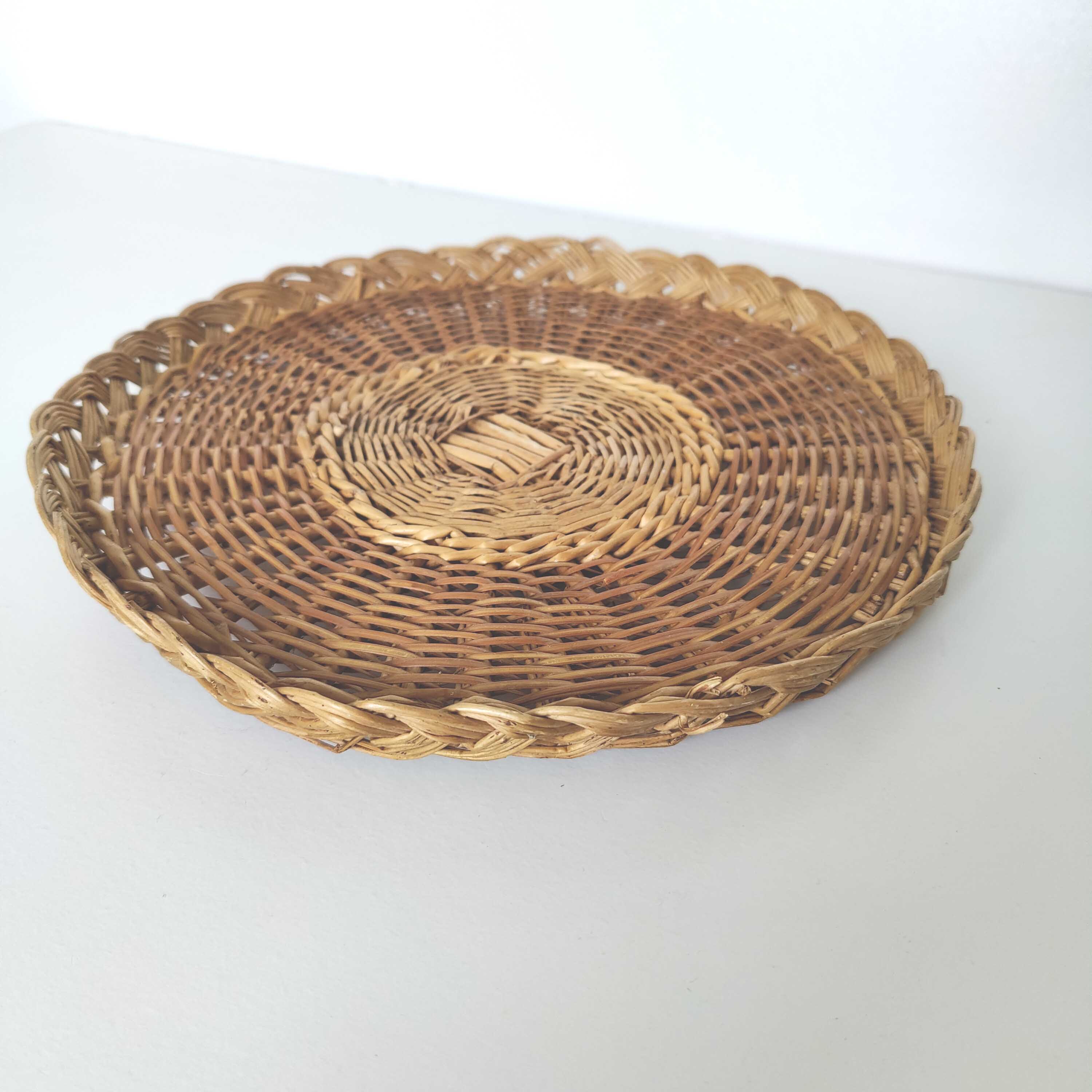 Wicker dish diameter 30cm