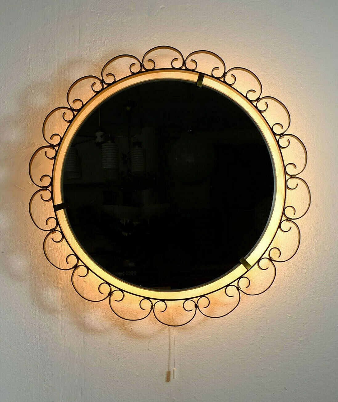Mid century modern illuminated wall mirror hillebrand 1960s