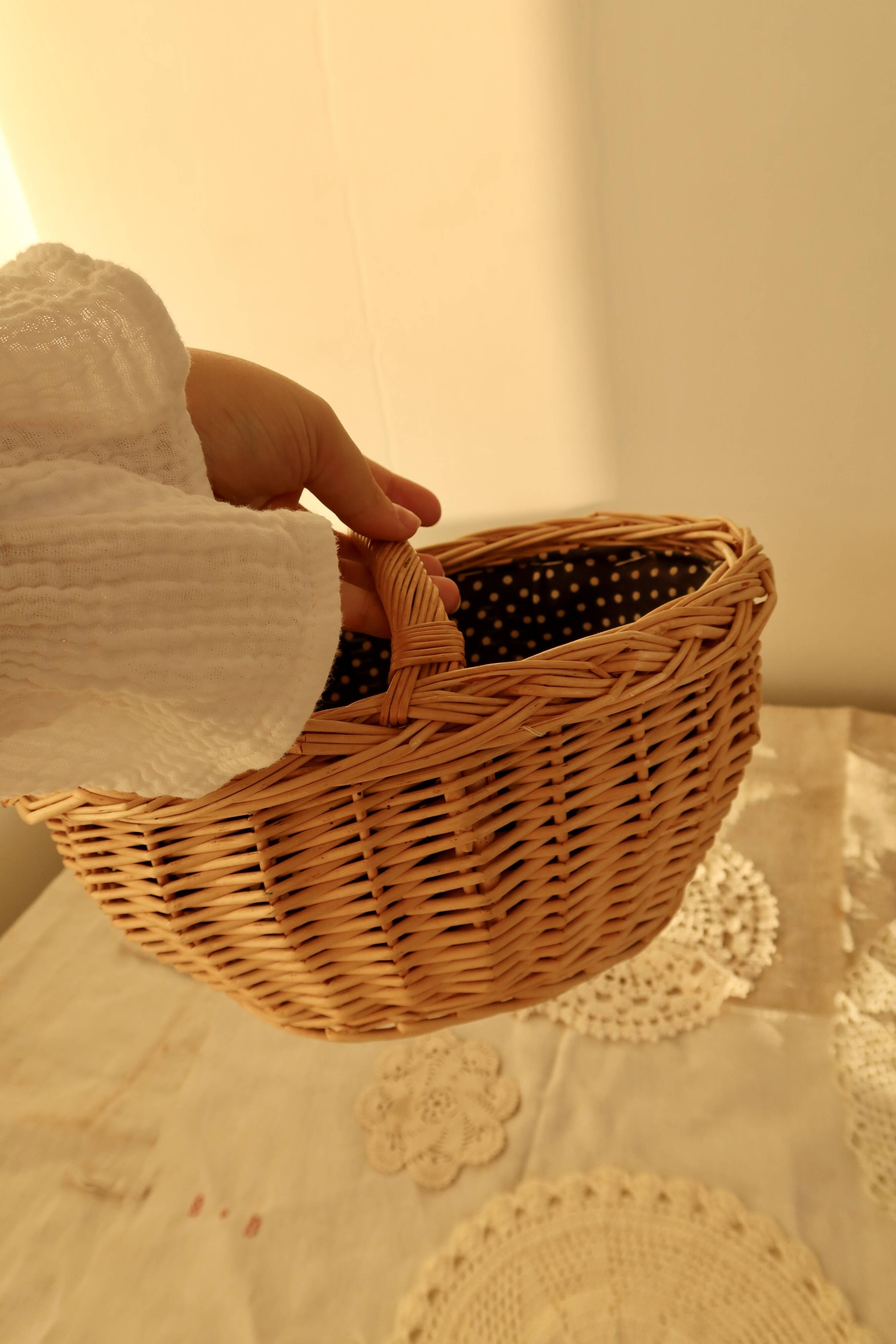 Small vintage wicker basket with navy blue lining and white polka dots - Cottage core