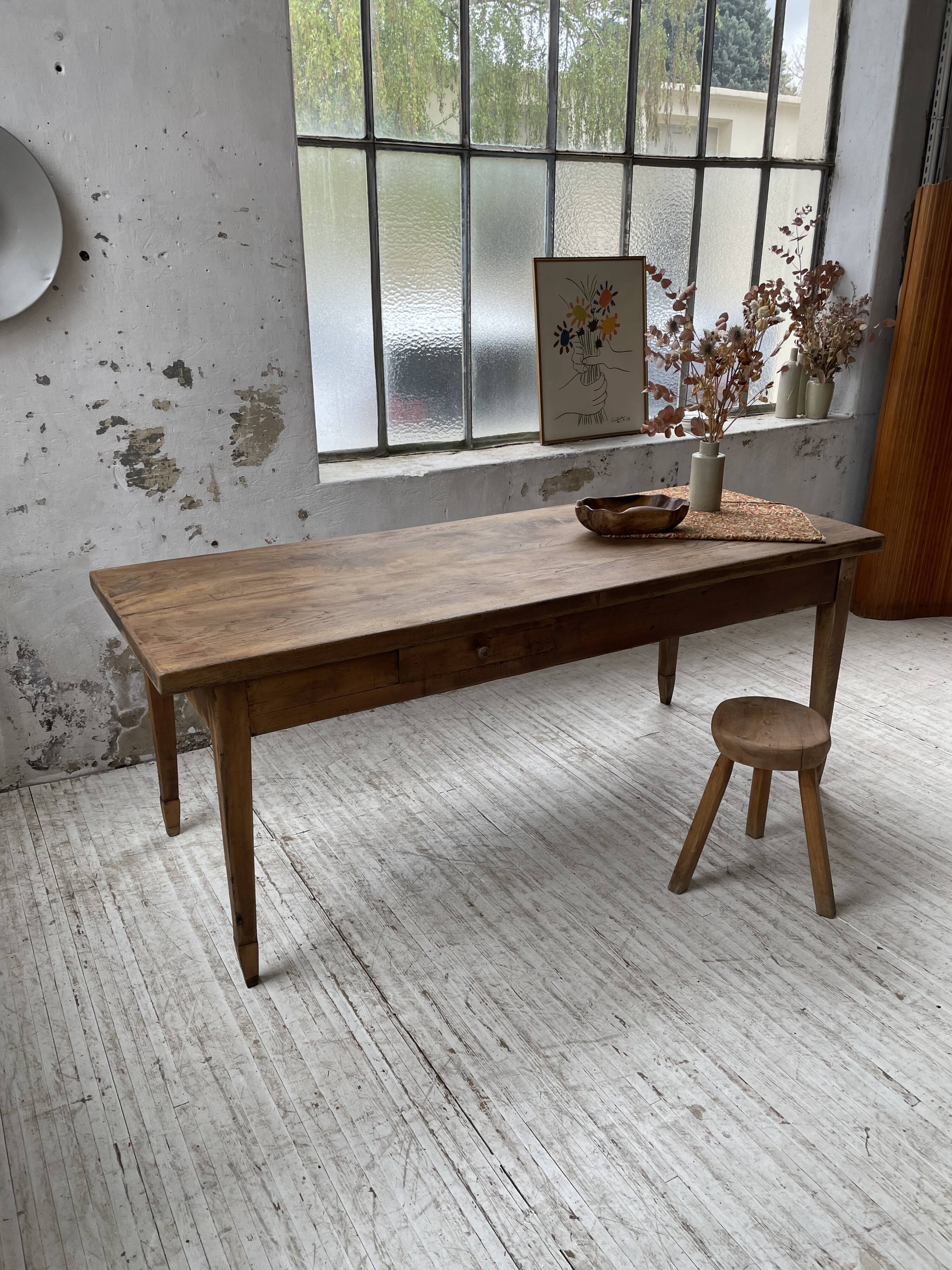 Farmhouse table in oak and walnut 2m