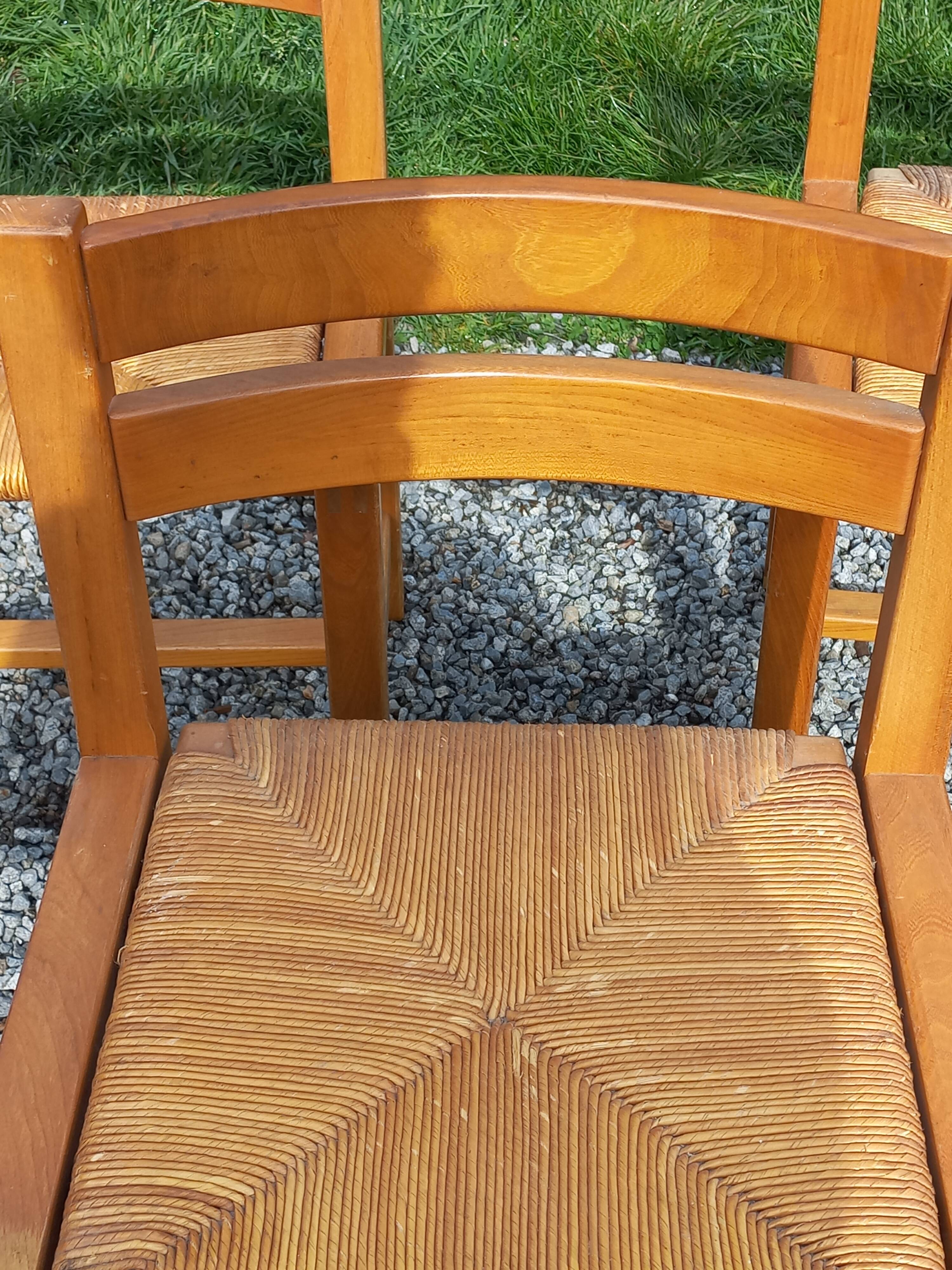 Set of 3 chairs from Regain in solid elm.