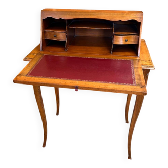 Joli bureau Capucin vintage