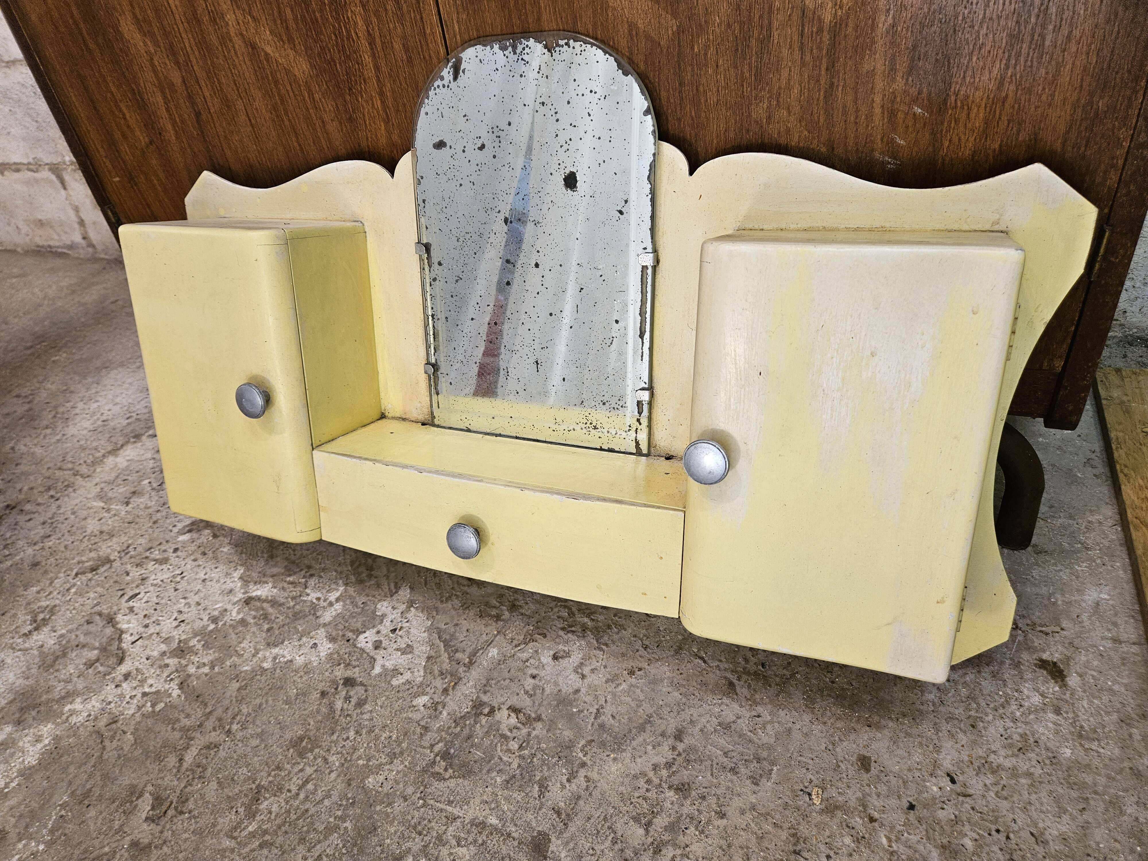 Armoire à pharmacie / armoire de toilette 1930