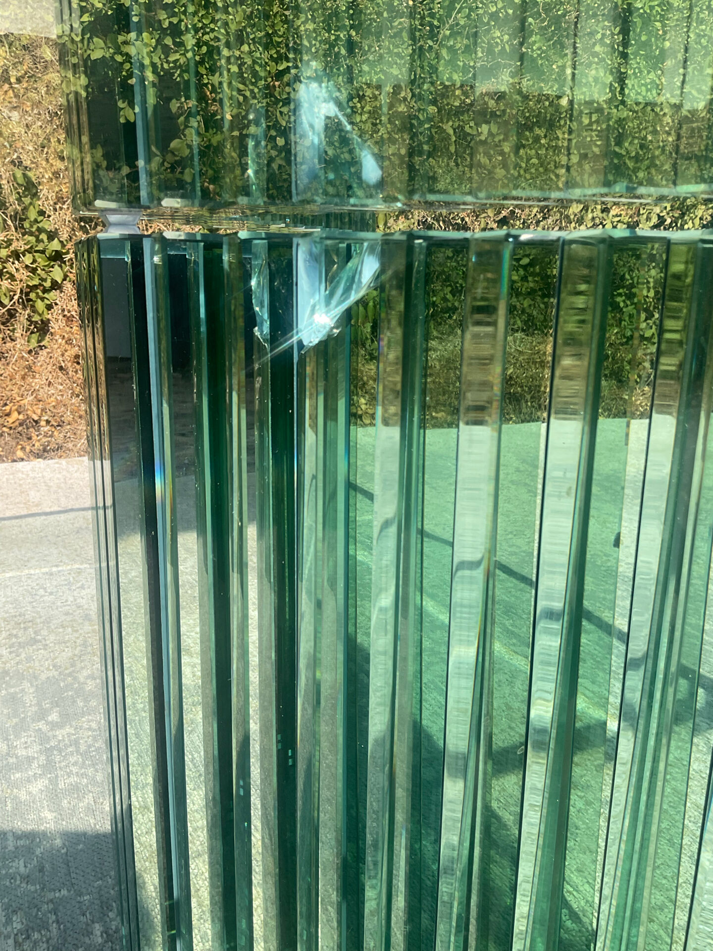 Table basse Luigi Massoni des années 80