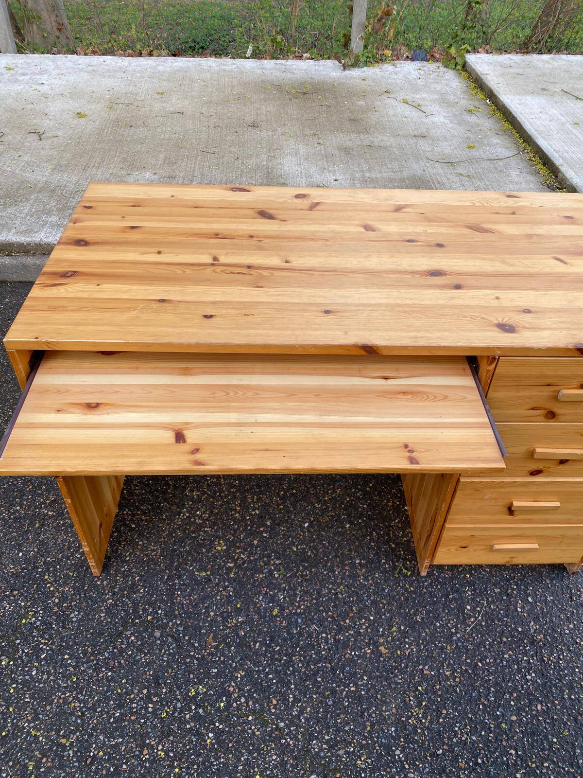 Scandinavian solid wood desk 120cm
