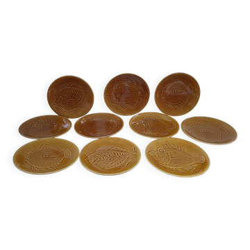 10 assiettes décor poisson par Robert Picault pour Longchamp