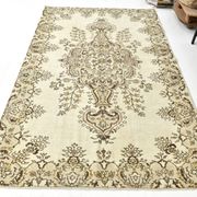 Tapis turc vintage vert clair et crème, 162 x 259 cm