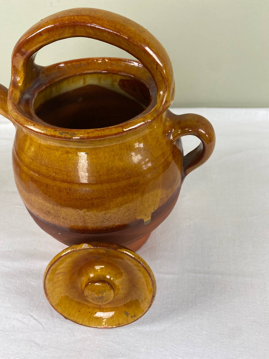 Ochre terracotta water bottle